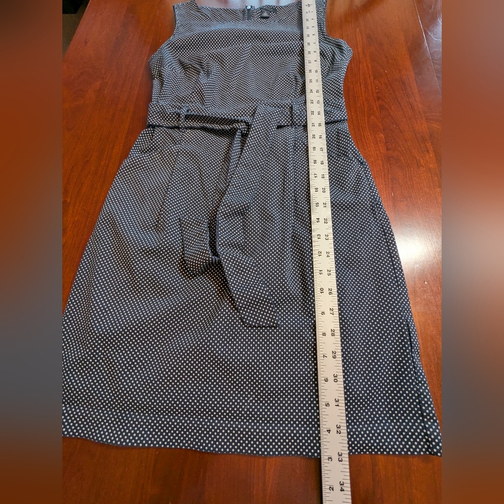 Tommy Hilfiger navy and white polka dot belted dress, size 6 - Picture 7 of 10